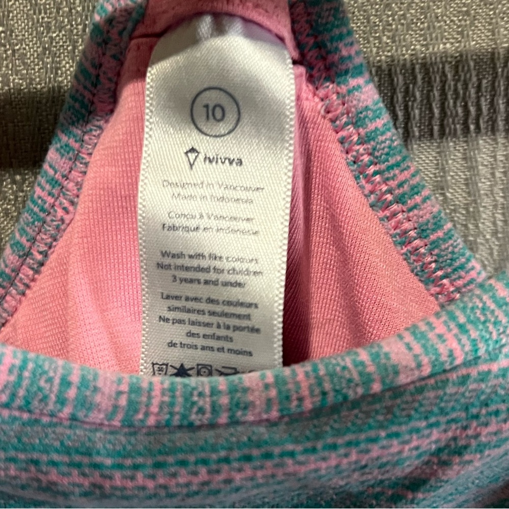 Ivivva Top